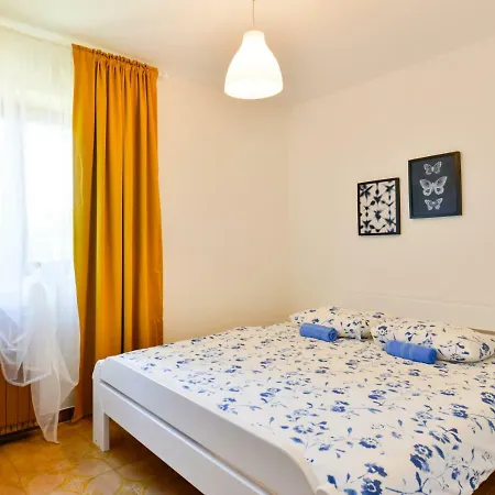 Ana * Umag